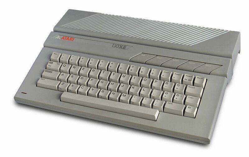 Datei:1024px-Atari 130XE Reshot.jpg